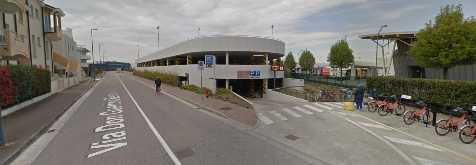 Ferienwohnung Marconi Deluxe Lido di Jesolo Exterior foto